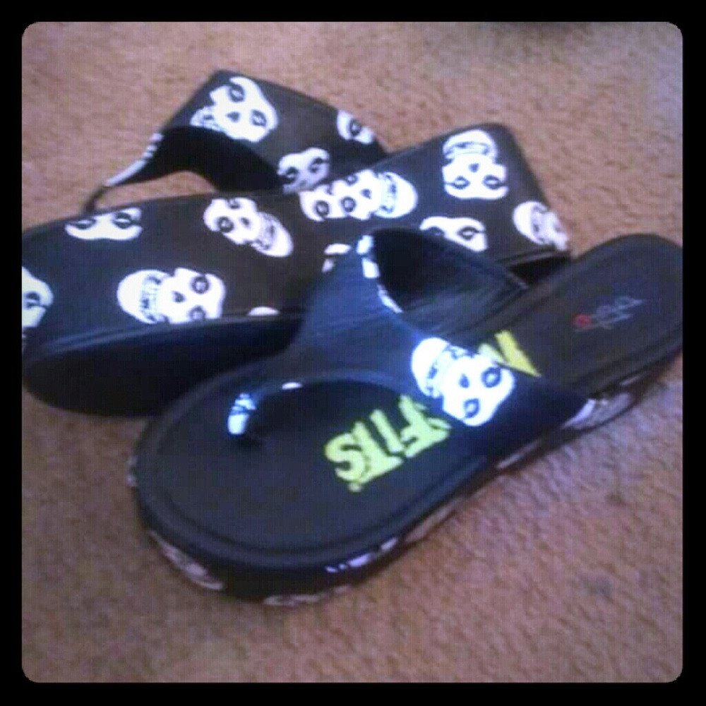 Misfits platforms